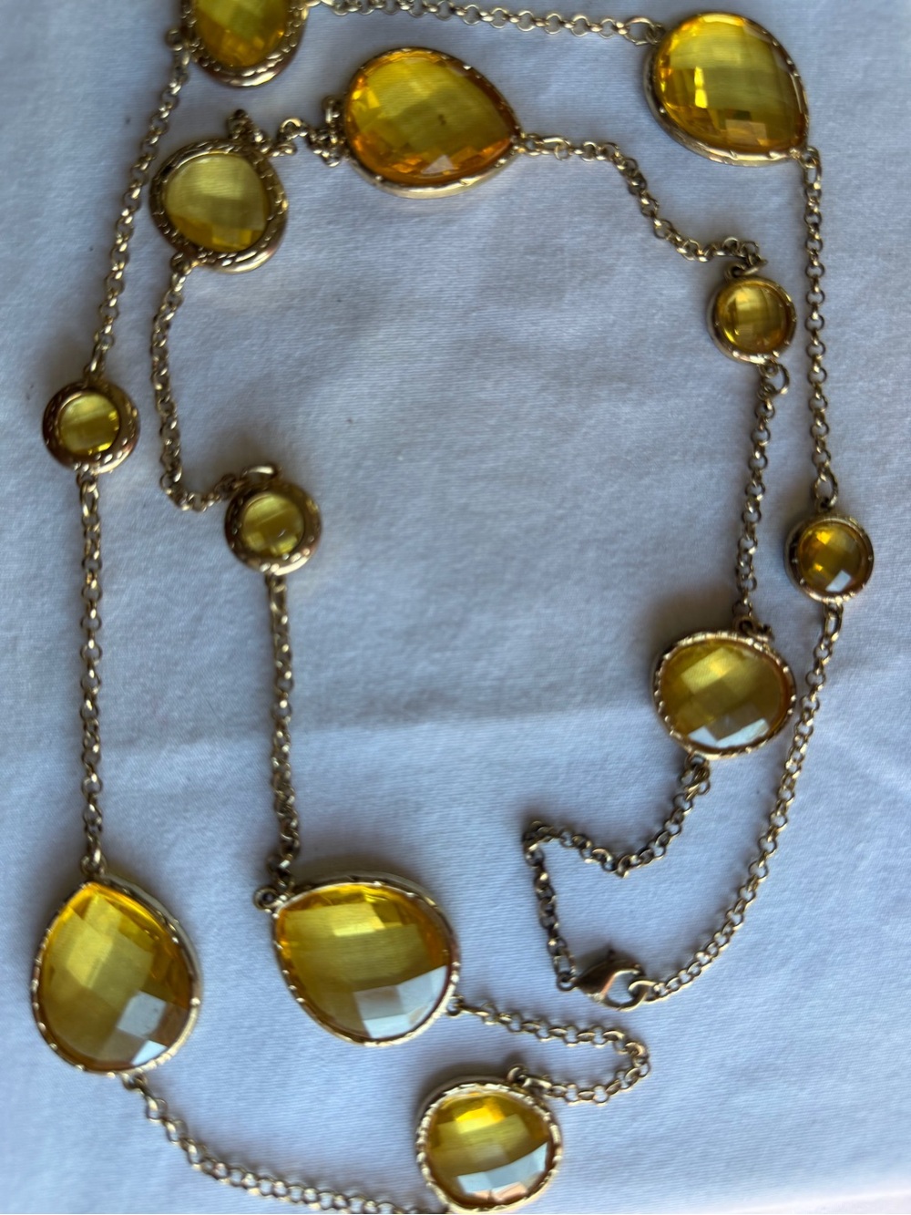 Long Gold Tone Station Necklace Amber Yellow Faceted Acrylic Stones - Picture 5 of 9